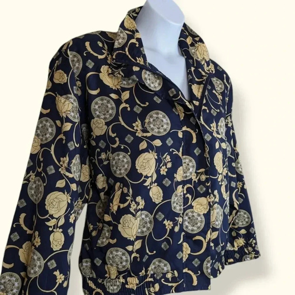 Vintage VIPetites Navy Floral Jacket - Picture 3 of 7